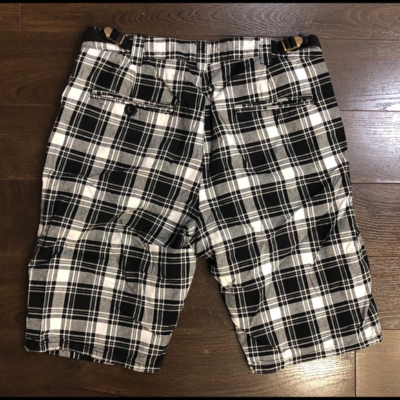 Triple Five Soul - T5S Checkered Shorts 32W EUC - Picture 2 of 4